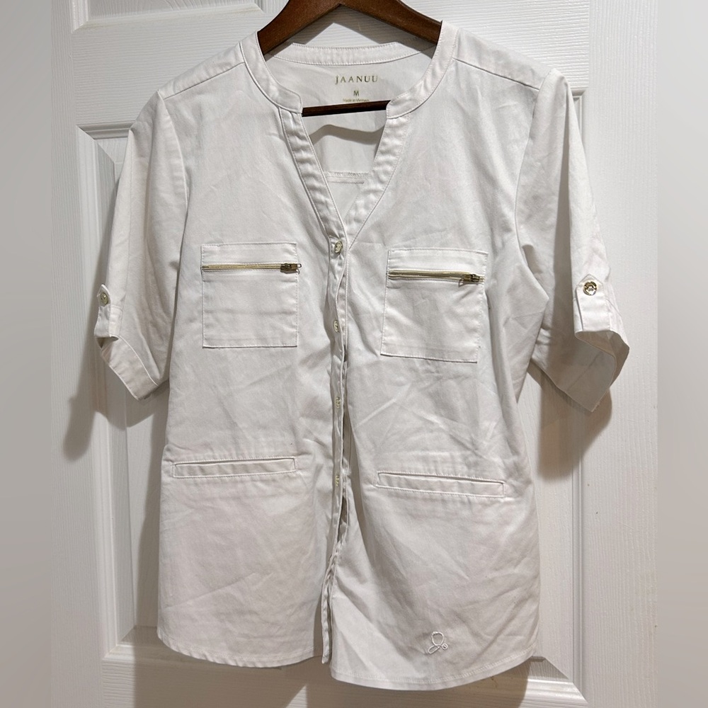 Jaanuu Scrub top Gold buttons Size M